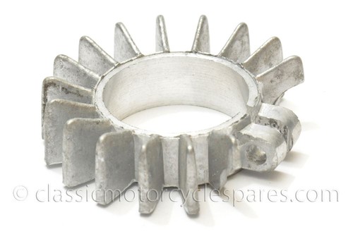 Finned exhaust clamp triumph - exhaust, clamp,